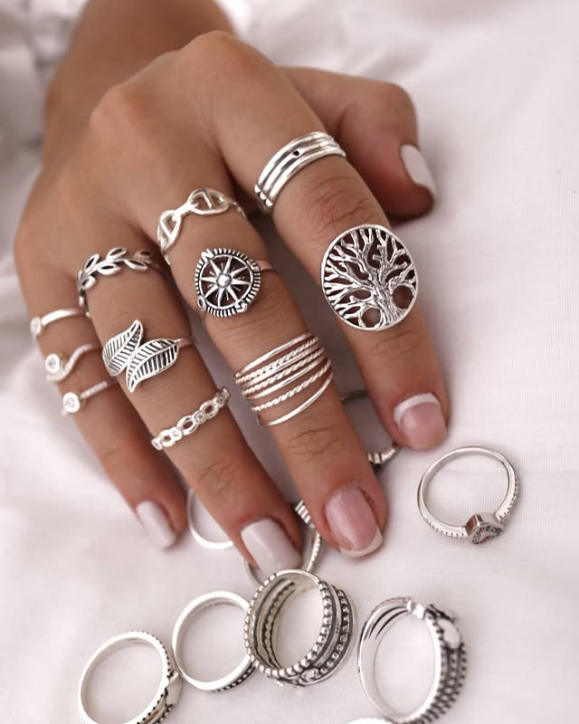 Anillos